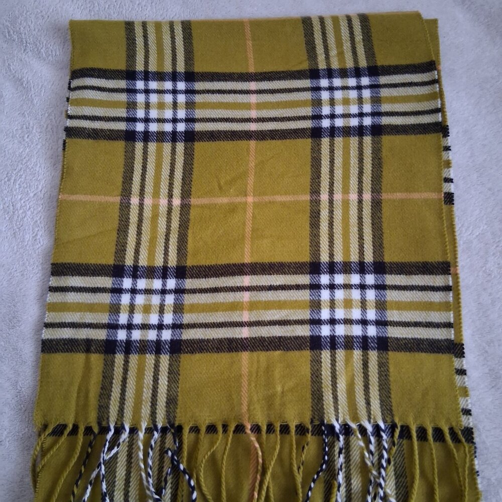 Italy Design Women's Chartreuse Olive Green Plaid Cashmere Blend Fringe Scarf - Picture 3 of 5